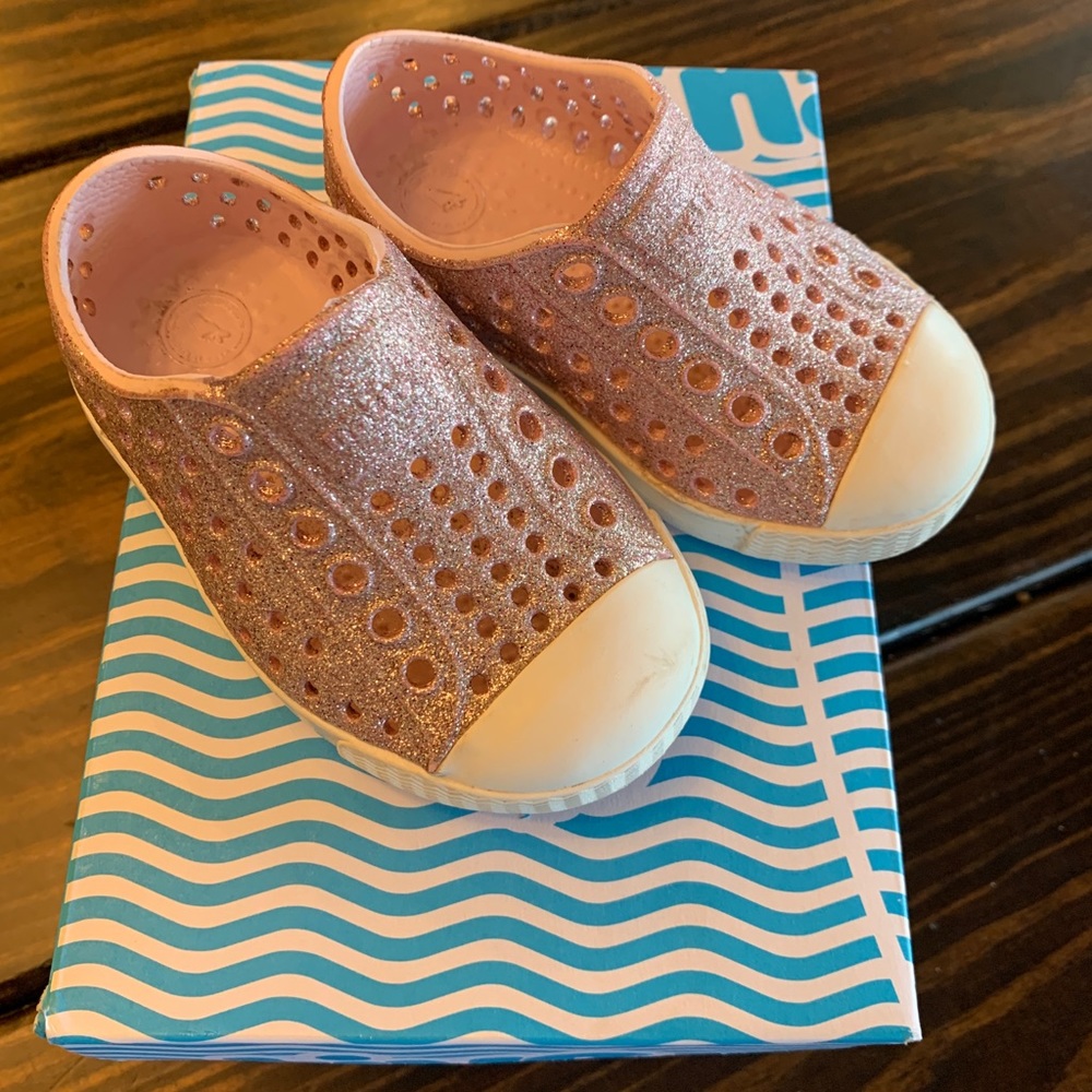 Pink Glitter Natives
